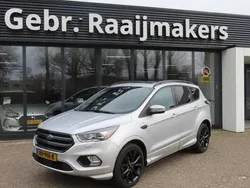 Grijs Gebruikt 2017 Ford Kuga ST-Line SUV | € 8.900 (Goede deal)