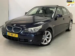 Blauw, metallic lak Gebruikt 2004 BMW 525 Executive Sedan | € 5.750 (Iets duurder)