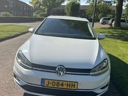 Wit Gebruikt 2017 VW Golf VII Comfortline Stationwagen | € 9.490 (Goede deal)