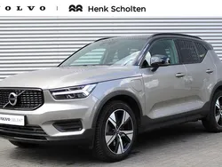 Grijs Gebruikt 2022 Volvo XC40 Inscription SUV | € 37.950 (Eerlijke prijs)