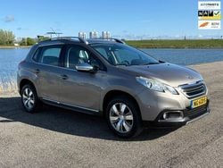 Grijs Gebruikt 2015 Peugeot 2008 Allure SUV | € 6.244 (Super prijs)