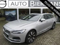 Grijs, metallic lak Gebruikt 2023 Volvo V90 Ultimate Stationwagen | € 51.890 (Iets duurder)
