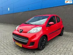 Rood Gebruikt 2010 Peugeot 107 Hatchback | € 2.595 (Goede deal)