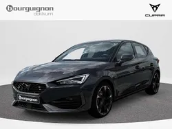 Grijs, metallic lak Gebruikt 2024 Cupra Leon Limited Edition Hatchback | € 30.950 (Eerlijke prijs)