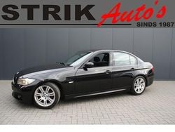 Zwart Gebruikt 2012 BMW 318 Sedan | € 11.489 (Eerlijke prijs)
