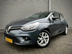 Grijs Gebruikt 2019 Renault Clio IV Authentique Hatchback | € 12.450