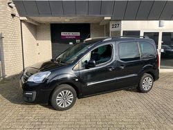Zwart (metallic) Gebruikt 2016 Peugeot Partner Tepee Active MPV | € 3.999