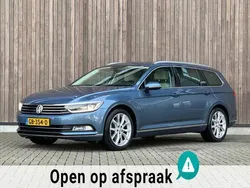 Blauw, metallic lak Gebruikt 2015 VW Passat Highline Stationwagen | € 10.950 (Eerlijke prijs)