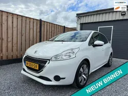 Wit Gebruikt 2013 Peugeot 208 Active Hatchback | € 5.450 (Iets duurder)