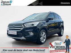 Absolute black (donker zwart) Gebruikt 2017 Ford Kuga Titanium SUV | € 15.440 (Eerlijke prijs)