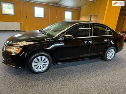 Zwart Gebruikt 2017 VW Jetta Highline Sedan | € 14.999
