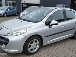 Grijs Gebruikt 2009 Peugeot 207 Hatchback | € 2.500 (Eerlijke prijs)