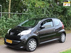 Zwart Gebruikt 2007 Peugeot 107 Hatchback | € 2.995 (Iets duurder)