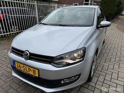 Grijs Gebruikt 2011 VW Polo Comfortline Hatchback | € 4.250 (Eerlijke prijs)