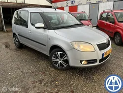 Grijs Gebruikt 2008 Skoda Roomster Ambiente Stationwagen | € 1.950 (Eerlijke prijs)