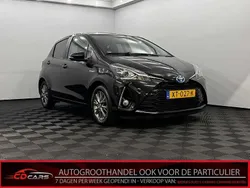 Zwart Gebruikt 2019 Toyota Yaris Hybrid Hatchback | € 14.900 (Goede deal)
