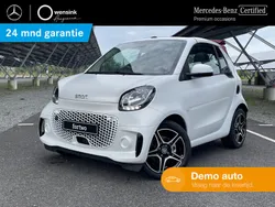 Ede bodypanels in moon white (matt) Gebruikt 2024 Smart ForTwo Electric Drive Cabriolet | € 17.850 (Eerlijke prijs)