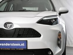 Wit Nieuw 2025 Toyota Yaris Cross Business Edition SUV | € 28.850 (Goede deal)