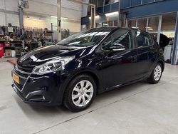 Blauw Gebruikt 2018 Peugeot 208 Hatchback | € 10.450 (Eerlijke prijs)