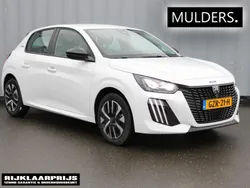 Wit Nieuw 2024 Peugeot 208 Style Hatchback | € 21.993 (Goede deal)