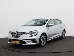 Grijs Gebruikt 2022 Renault Mégane IV Intens Stationwagen | € 19.950 (Eerlijke prijs)