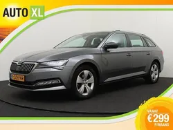 Grijs Gebruikt 2022 Skoda Superb Business Line Stationwagen | € 27.940 (Eerlijke prijs)
