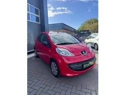 Rood Gebruikt 2006 Peugeot 107 Hatchback | € 1.450 (Goede deal)