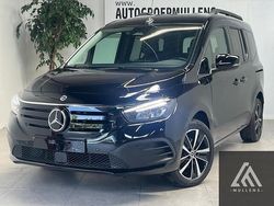 Zwart Gebruikt 2024 Mercedes EQT200 Premium Plus MPV | € 31.750