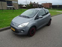 Grijs, metallic lak Gebruikt 2015 Ford Ka Style Hatchback | € 5.395 (Iets duurder)