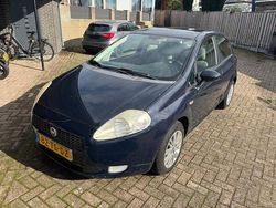 Blauw Gebruikt 2007 Fiat Grande Punto Dynamic Hatchback | € 2.250 (Eerlijke prijs)