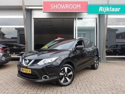 Zwart Gebruikt 2017 Nissan Qashqai N-Vision SUV | € 14.990 (Eerlijke prijs)