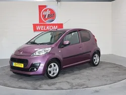 Paars Gebruikt 2012 Peugeot 107 Active Hatchback | € 4.995 (Eerlijke prijs)