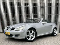 Grijs Gebruikt 2004 Mercedes SLK350 Cabriolet | € 15.899 (Eerlijke prijs)