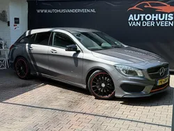 Grijs Gebruikt 2015 Mercedes CLA220 Shooting Brake Prestige Stationwagen | € 12.750 (Super prijs)