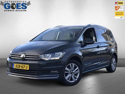 Grijs Gebruikt 2023 VW Touran Highline MPV | € 28.208