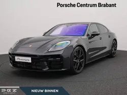 Vulkaangrijs metallic Nieuw 2024 Porsche Panamera 4S Sedan | € 193.475 (Duur)