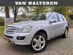 Grijs (metallic) Gebruikt 2006 Mercedes 320 SUV | € 6.999 (Eerlijke prijs)