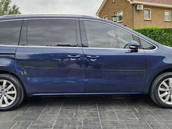 Blauw Gebruikt 2012 VW Sharan Highline MPV | € 5.450 (Duur)