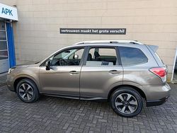 Grijs (metallic) Gebruikt 2017 Subaru Forester SUV | € 22.750 (Eerlijke prijs)