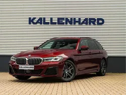 Rood Gebruikt 2023 BMW 530e M Sport Stationwagen | € 43.875 (Goede deal)