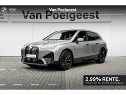 Oxidgrau metallic (grijs metallic) Gebruikt 2022 BMW iX Comfort Edition SUV | € 69.900 (Eerlijke prijs)