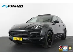Zwart Gebruikt 2020 Porsche Cayenne SUV | € 65.650 (Super prijs)