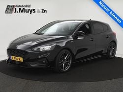 Zwart Gebruikt 2019 Ford Focus ST-Line Hatchback | € 14.950 (Goede deal)