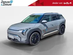 Shale grey metallic (ebd) Gebruikt 2025 Kia EV3 3 SUV | € 36.490