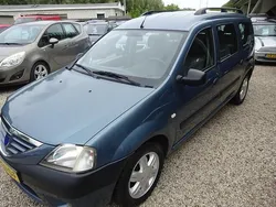 Blauw Gebruikt 2008 Dacia Logan MCV Lauréate MPV | € 2.495 (Eerlijke prijs)