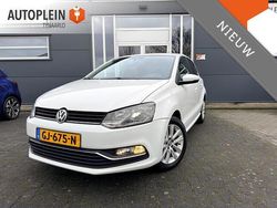 Wit Gebruikt 2014 VW Polo Comfortline Hatchback | € 5.995 (Eerlijke prijs)