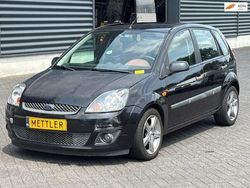 Zwart Gebruikt 2006 Ford Fiesta Hatchback | € 900 (Goede deal)