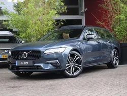 Blauw Nieuw 2025 Volvo V90 Executive Stationwagen | € 79.440