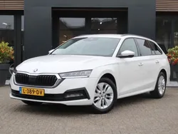 Wit Gebruikt 2021 Skoda Octavia Business Line Stationwagen | € 22.450 (Eerlijke prijs)