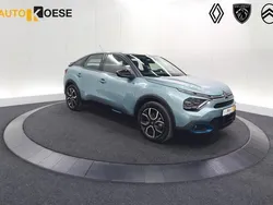 Blauw Gebruikt 2023 Citroën e-C4 Feel SUV | € 19.900 (Eerlijke prijs)